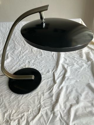 Lámpara FASE 520C Metal Negra y Plateada