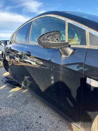 Puerta Derecha Opel Astra K