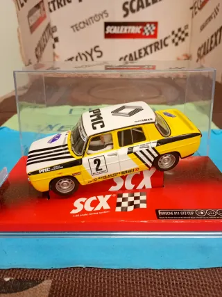 Scalextric Renault 8 Talavera SCX