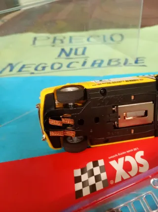 Scalextric Renault 8 Talavera SCX