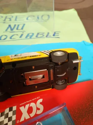 Scalextric Renault 8 Talavera SCX