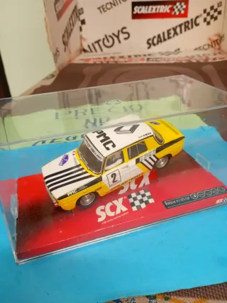 Scalextric Renault 8 Talavera SCX