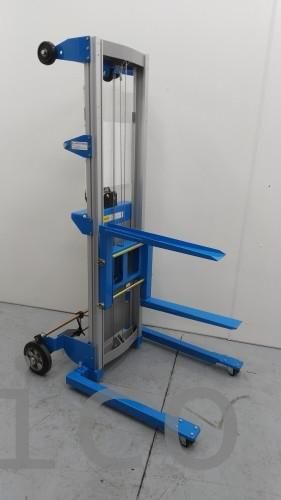 Apilador Manual Aluminio 5000 Kg - 2500 mm - 10505