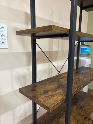 Estantería Metálica y Madera