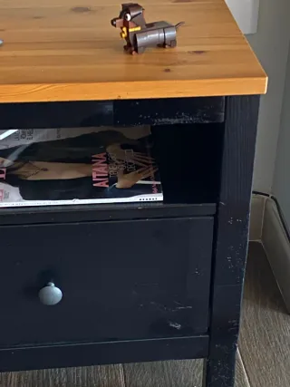 Mueble TV color madera y negro