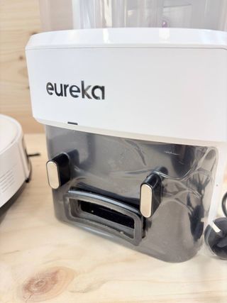 Robot Aspirador Eureka NERE10s Autovaciado