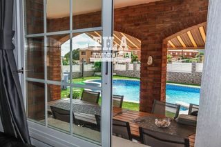 Chalet en venta en Berà Mar - El Francaset en Roda de Barà