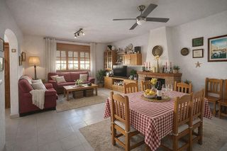 Casa adosada en venta en Las Escobetas en Garrucha