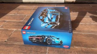 Lego Technic Bugatti Chiron 42083