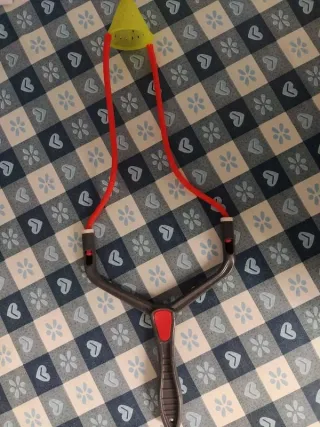 FIONDA GIOCATTOLO IN PLASTICA