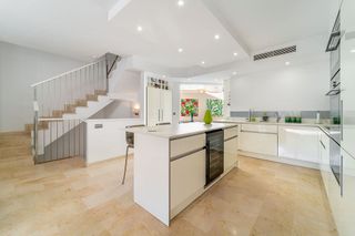 Casa adosada en venta en Elviria en Marbella