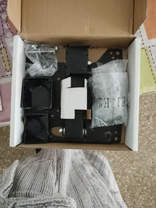 Soporte TV Hama 48-122cm (19-48)