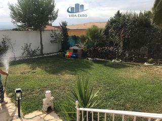 Chalet en venta en Linares