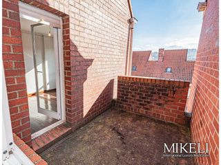 Casa adosada en venta en Valdenoja - La Pereda en Santander