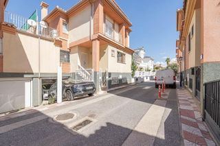 Casa pareada en venta en Cájar