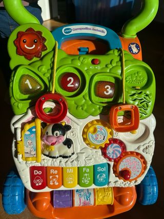 Andador educativo VTech con actividades