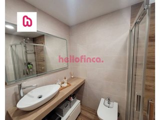 Piso en venta en Torrent Ballester en Viladecans