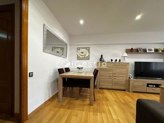 Piso en venta en Can Calders - Mas Lluí - Roses Castellbell en Sant Feliu de Llobregat