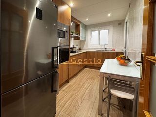 Piso en venta en Can Calders - Mas Lluí - Roses Castellbell en Sant Feliu de Llobregat