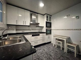 Piso en venta en Casagemes - Canyadó en Badalona