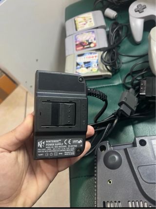 Nintendo 64 Console Bundle con Giochi e Controller