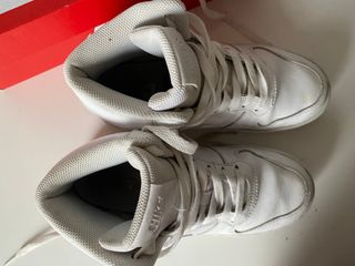 Zapatillas Nike Ebernon Talla 37.5 Blancas