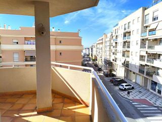 Piso en venta en Chaparil - Torrecilla en Nerja