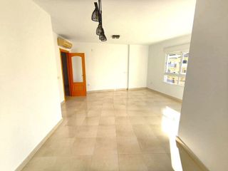 Piso en venta en Chaparil - Torrecilla en Nerja