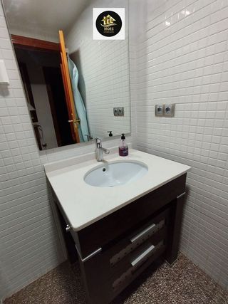 Piso en venta en Peñamefecit - Avda Barcelona en Jaén