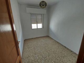 Piso en venta en Linares