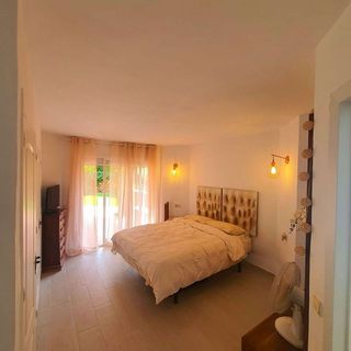 Piso en venta en El Faro de Calaburra - Chaparral en Mijas