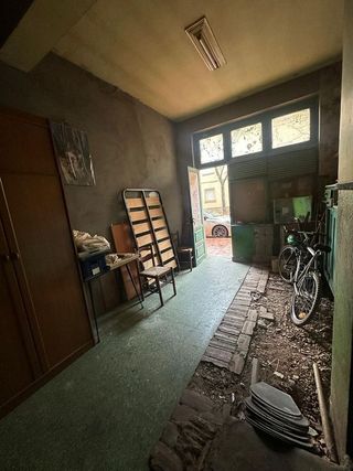 Edificio en venta en Flores de Sil - La Placa en Ponferrada