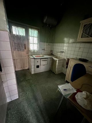 Edificio en venta en Flores de Sil - La Placa en Ponferrada