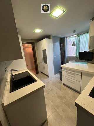 Piso en venta en Peñamefecit - Avda Barcelona en Jaén
