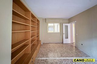 Piso en venta en Plaza de Toros - Santa Rita en Almería