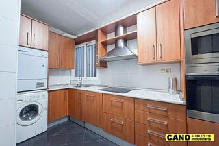 Piso en venta en Plaza de Toros - Santa Rita en Almería