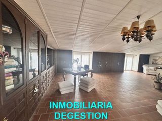 Dúplex en venta en Linares