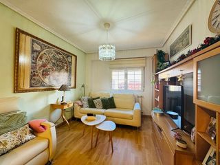 Piso en venta en Delicias en Zaragoza