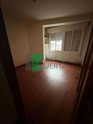 Piso en venta en Mariñamansa en Ourense