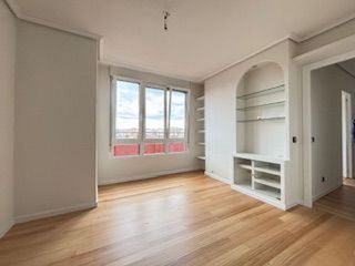 Piso en venta en Numancia - San Fernando en Santander