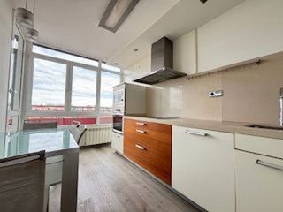 Piso en venta en Numancia - San Fernando en Santander