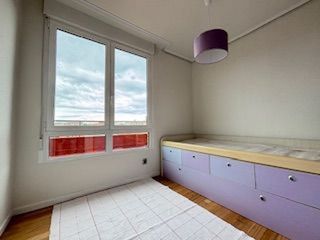 Piso en venta en Numancia - San Fernando en Santander