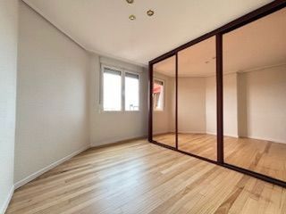 Piso en venta en Numancia - San Fernando en Santander