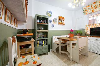 Casa adosada en venta en Montequinto en Dos Hermanas