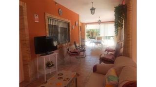 Chalet en venta en Jubalcoi en Elche