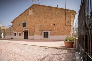 Casa rural en venta en Pinós