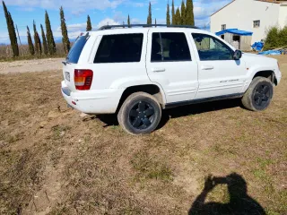 Jeep Grand Cherokee 2003