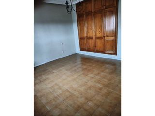 Casa en venta en La Granja-La Colina-Los Pastores en Algeciras