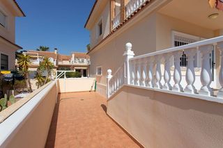 Chalet en venta en Playa de los Locos en Torrevieja