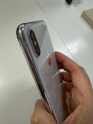 iPhone X 64GB Plata